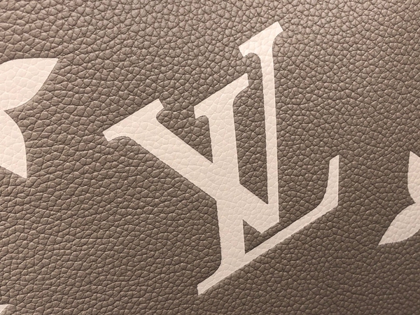 ルイヴィトンバッグ角部分ディテール